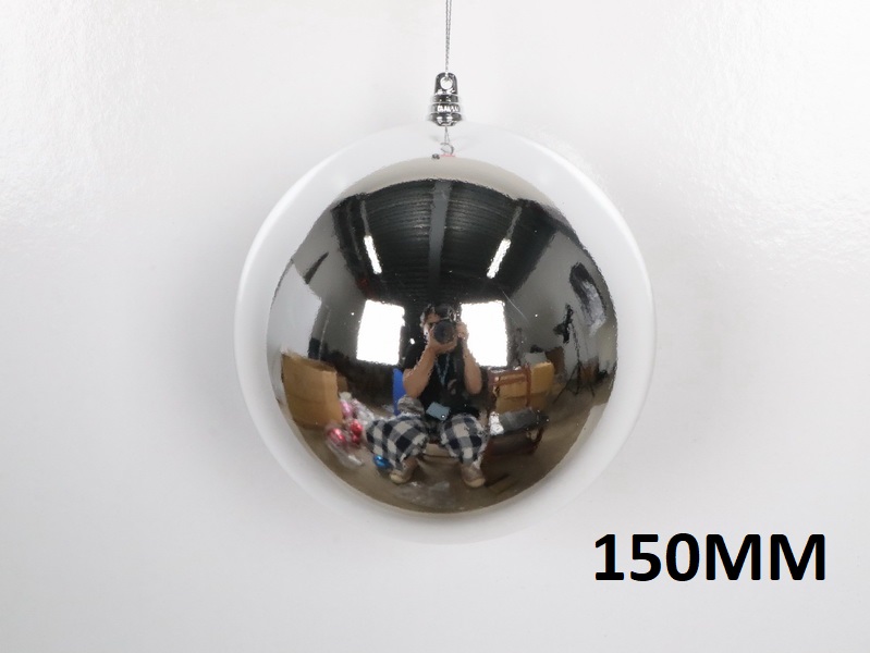 Christmas tree bauble (15 cm), shiny silver 